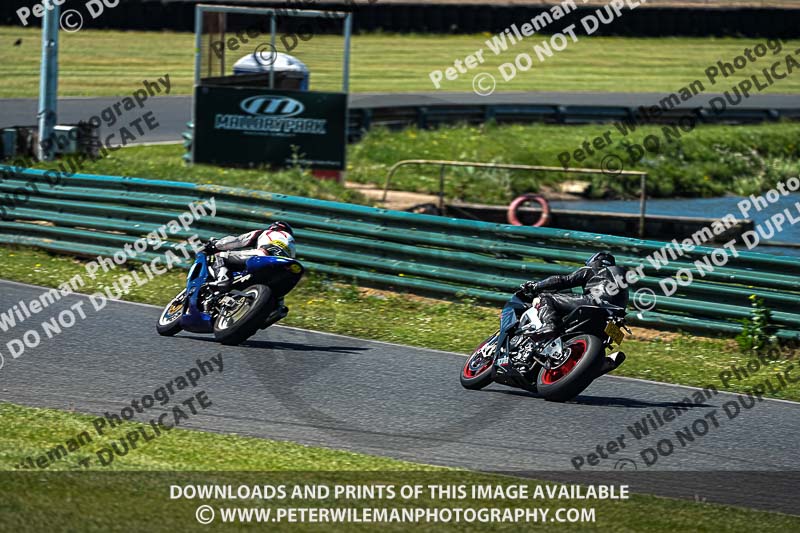 enduro digital images;event digital images;eventdigitalimages;mallory park;mallory park photographs;mallory park trackday;mallory park trackday photographs;no limits trackdays;peter wileman photography;racing digital images;trackday digital images;trackday photos